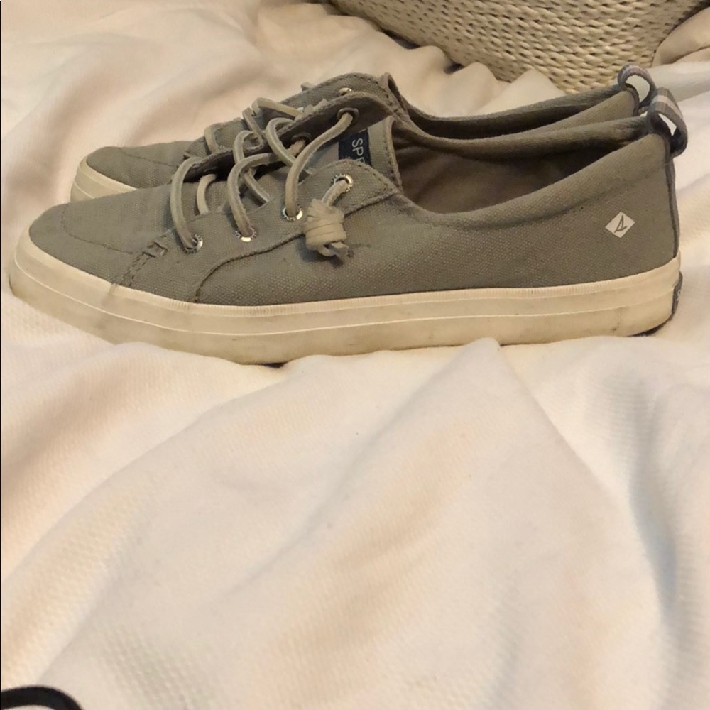 Sperry Crest Vibe Sneaker size 8